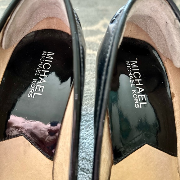 MICHAEL Michael Kors Bayville Loafer - Picture 5 of 8